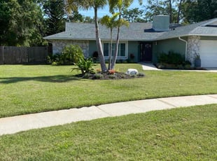 Khalida A.'s Lawn Service service result
