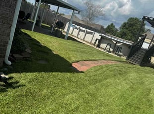 Richard B.'s Lawn Service service result