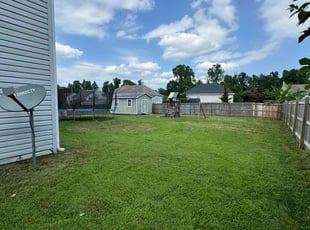 Mary D.'s Lawn Service service result