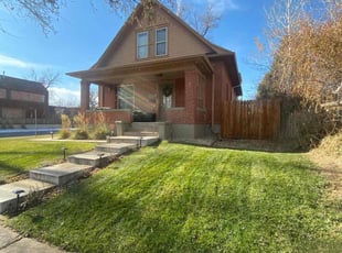 Leaf Removal by Connor Andrew for Abigail W. in Denver, CO