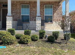 Bush Trimming by Juan Vazquez for John H. in San Antonio, TX