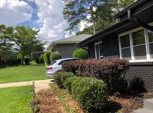 Bush Trimming by Louis Sampson for Anna M. in Smyrna, GA