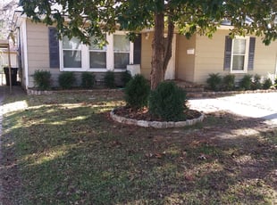 Leaf Removal by Kemron Grier for LaToya H. in Denton, TX