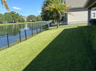 Donna S.'s Lawn Maintenance service result
