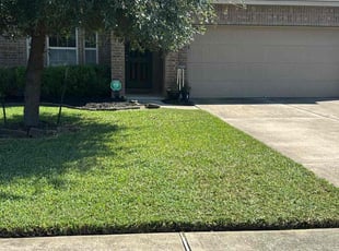 Lori W.'s Lawn Mowing Service service result
