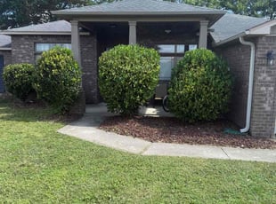 Weeding by Neil Adams for Winona Z. in Milton, FL