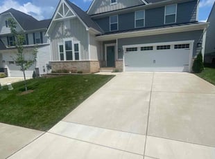 Katheryn M.'s Lawn Mowing Service service result
