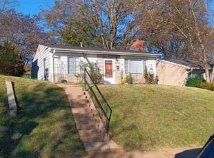Debbie N.'s Lawn Service service result
