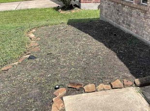Weeding by Cecilia Dela Fuente for Annisia W. in Rosharon, TX