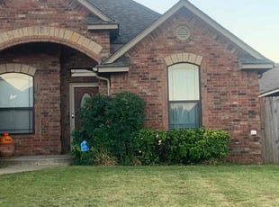 Bush Trimming by Leray Thornton for Brandon R. in Oklahoma City, OK