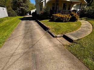 Kathy V.'s Lawn Mowing Service service result