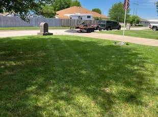 Rebeca M.'s Lawn Maintenance service result