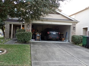 Bush Trimming by Jose Perez for Chanda D. in Houston, TX