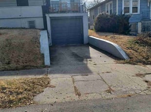 Leaf Removal by Charles Ridge for Robin L. in Kansas City, KS
