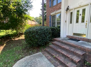 Bush Trimming by Jay Blackburn for Reeses B. in Evans, GA