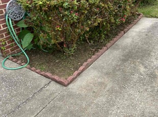 Weeding by Monte Rasheed for Joseph G. in Pelham, AL