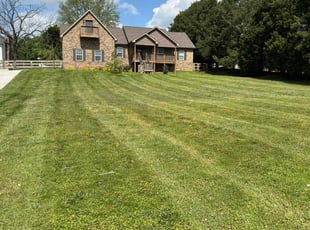 Randy S.'s Lawn Care service result