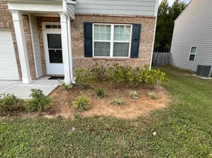 Weeding by Clinton Hines for Abena O. in Union City, GA