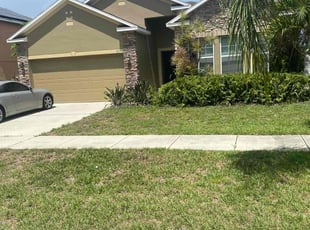 Bush Trimming by Jason Still for Nick M. in Haines City, FL
