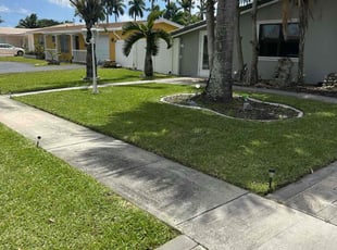 Rhonda W.'s Lawn Service service result