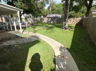 Manuel S.'s Lawn Mowing Service service result
