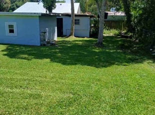Xiomara L.'s Yard Cutting service result