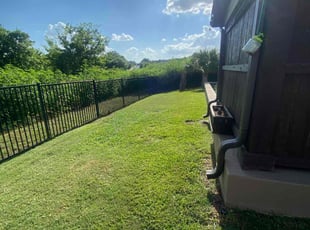 Caylores B.'s Lawn Service service result