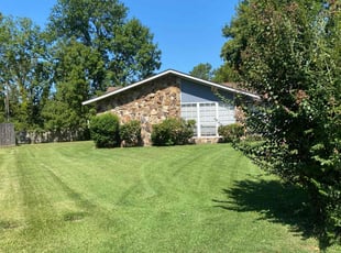 Sharon K.'s Lawn Maintenance service result