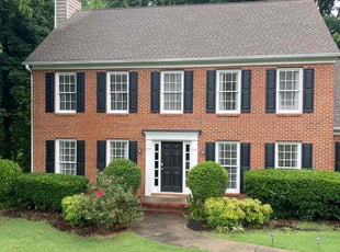 Bush Trimming by Zemery Woodruff for Lawrence G. in Kennesaw, GA