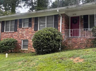 Bush Trimming by Kamesha Way-Taylor for Tiffany W. in Atlanta, GA