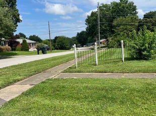 Courtnie R.'s Lawn Service service result