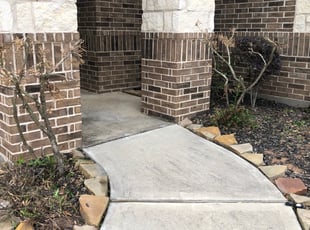 Bush Trimming by Oswaldo Hernandez for Mary W. in Richmond, TX