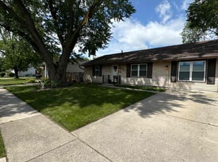 BOBBI W.'s Yard Cutting service result