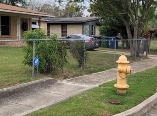 Leaf Removal by Edwin Guerra for mario y. in San Antonio, TX