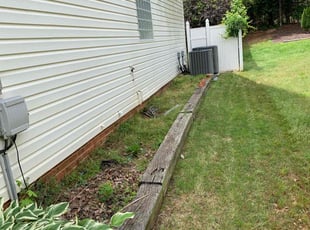Weeding by Tony Lee for Luther B. in Easley, SC