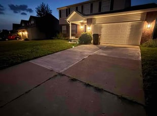 Weeding by Bethany Dickson for Mytien Q. in Middletown, OH