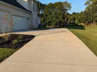 Mary J.'s Lawn Service service result