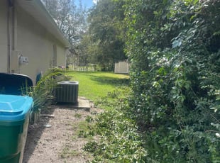 Bush Trimming by Jorge Aguirre for Kenneth H. in Deltona, FL