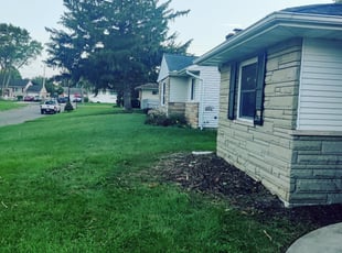 Bush Trimming by Chris Steinhour for Carl G. in Columbus, OH