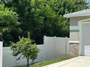 Bush Trimming by Jodi Dyer for Svitlana S. in Melbourne, FL