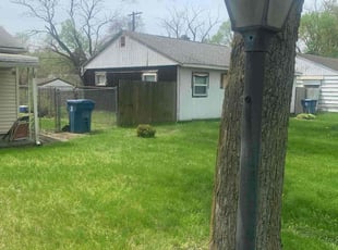 Bush Trimming by Rashad Wash for Jessie M. in Gary, IN