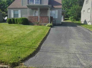 Kelly K.'s Lawn Service service result