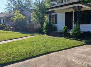 Thomas G.'s Lawn Service service result