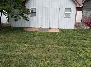 Karen D.'s Lawn Service service result