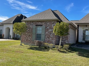 Bush Trimming by Jake Anderson for Chris P. in Prairieville, LA