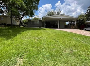 Pam H.'s Lawn Maintenance service result