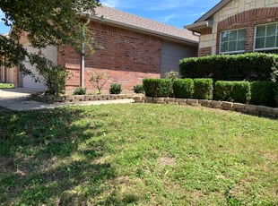 Bush Trimming by Jose Martinez for Jessica S. in Hurst, TX