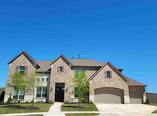 Vivian D.'s Lawn Maintenance service result