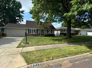 Phylisa B.'s Lawn Maintenance service result