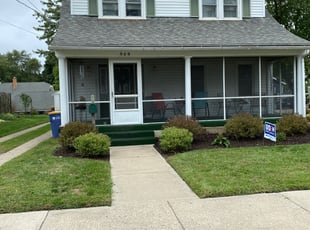 Bush Trimming by Mekkel Jackson for Linda M. in Grand Rapids, MI